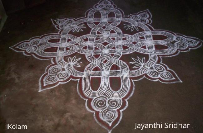 Rangoli: aavani avittam