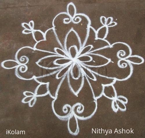 Rangoli: small kolam