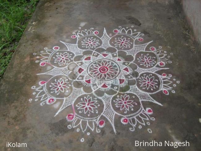 Rangoli: Freehand Kolam