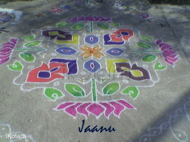 Rangoli: Big kolam