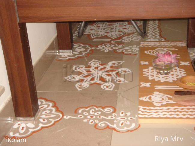 Rangoli: Navratri kolam