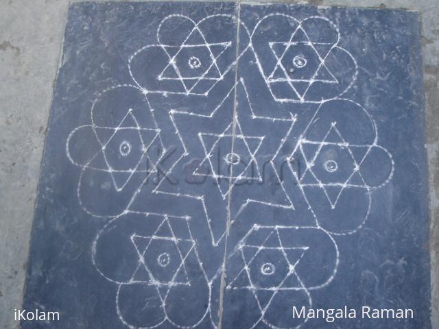 Rangoli: 21 dec 09 kolam