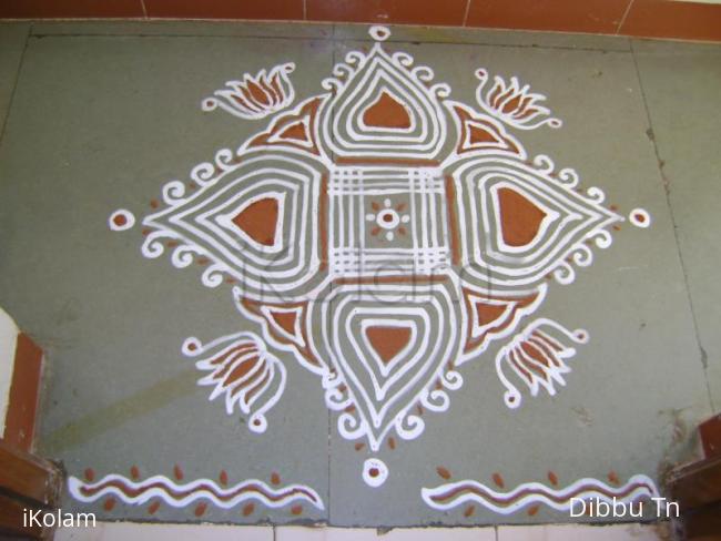 Rangoli: Maavu Kolam