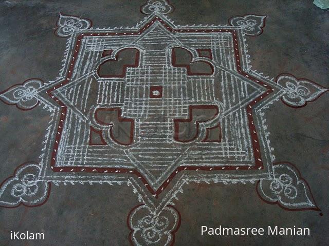 Rangoli: Traditional kolam