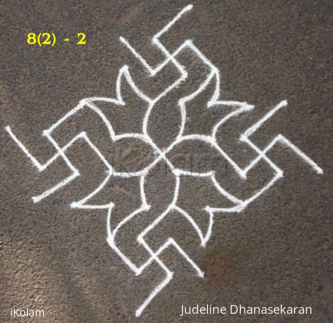 Rangoli: Swastik Pookolam