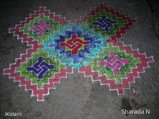 Rangoli: Swastik kolam 