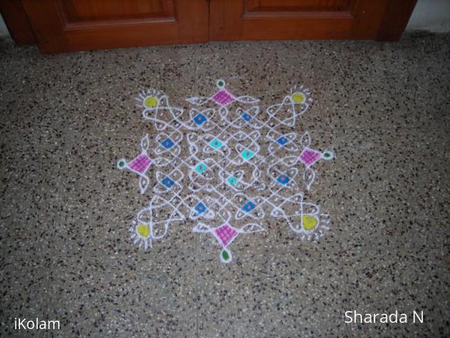 Rangoli: chikku kolam