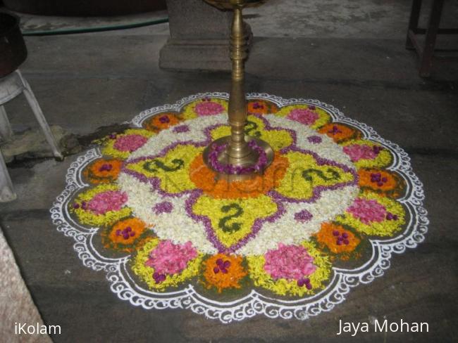 Rangoli: Pookkalam