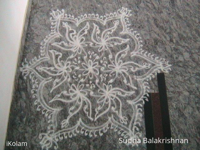 Rangoli: Dotted kolam