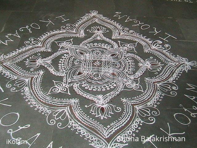 Rangoli: meet kolam 3