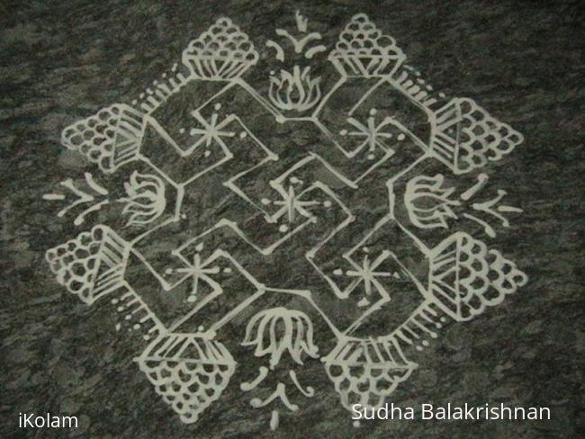 Rangoli: varamahalakshmi puja kolam 2