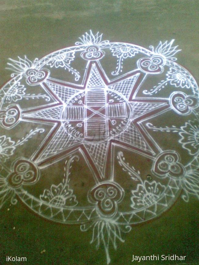 Rangoli: aadi velli kolam