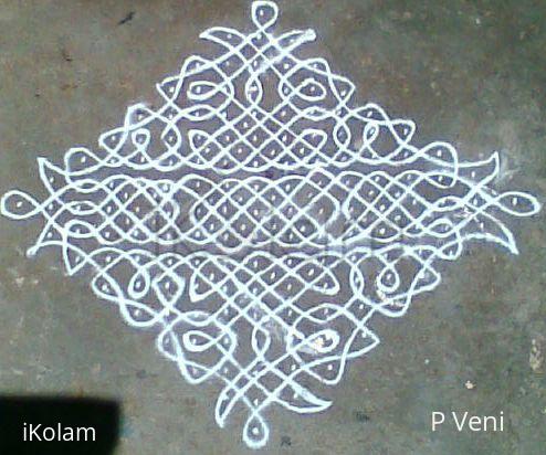 Rangoli: Sikku Kolam - 9