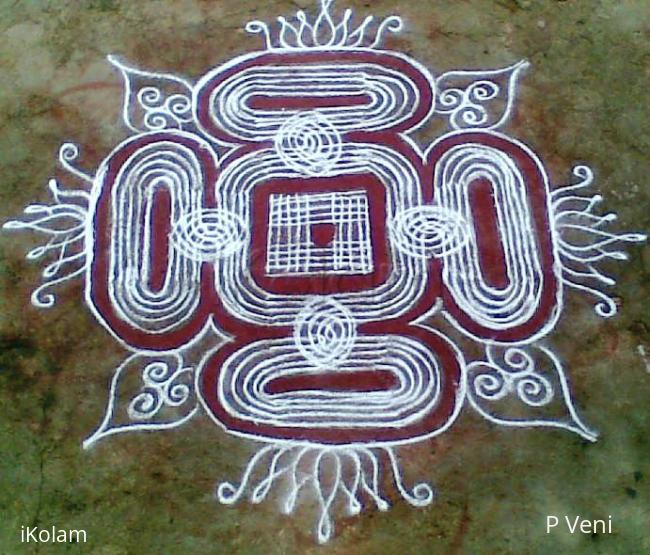 Rangoli: Padi Kolam