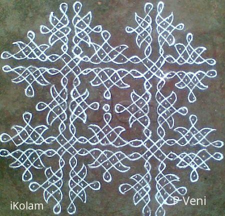 Rangoli: Sikku Kolam - 32