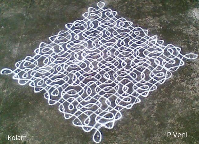 Rangoli: sikku kolam - 3