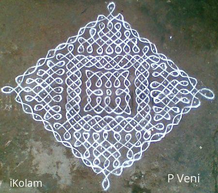 Rangoli: Sikku kolam - 35