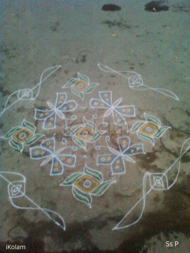 Rangoli: Flower with butterflies rangoli