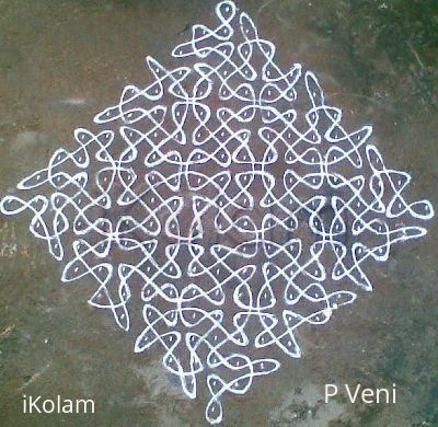 Rangoli: Sikku Kolam - 45