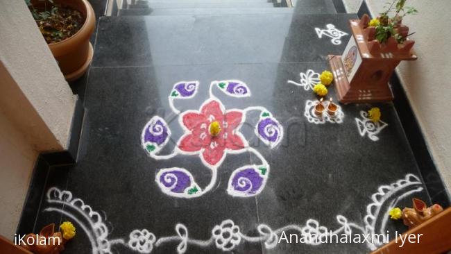 Rangoli: Rangoli i did on my first Varalakshmi pooja