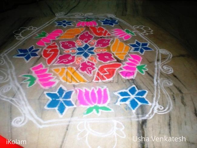 Rangoli: Lotus - dotted rangoli