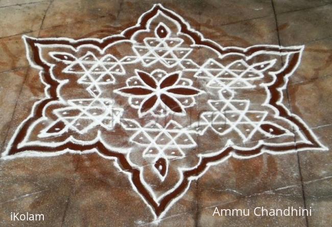 Rangoli: kolam with dots