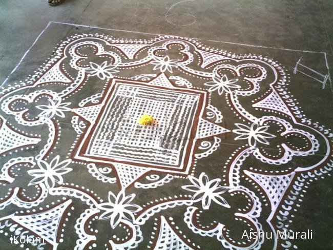 Rangoli: padi kolam