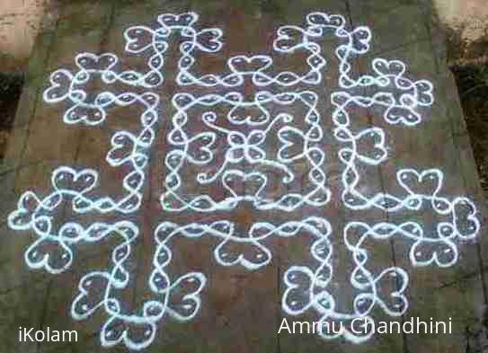 Rangoli: kolam with dots