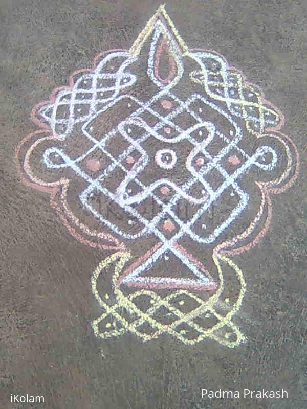 Rangoli: Dotted Rangoli with added art.