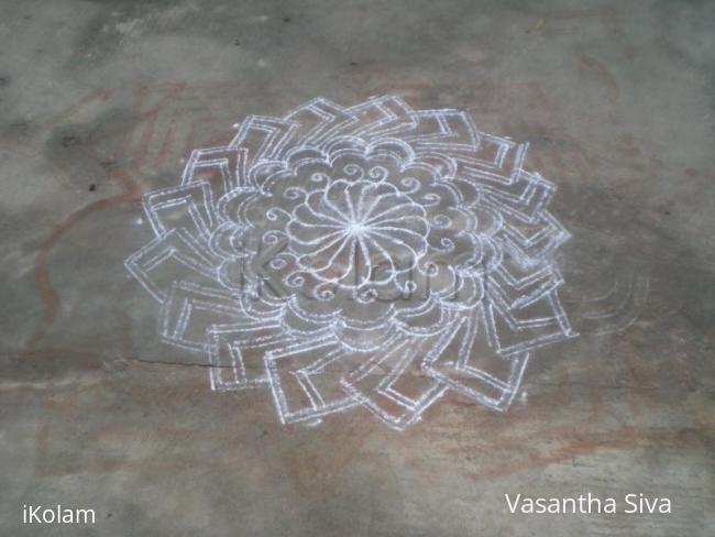 Rangoli: Free hand kolam.