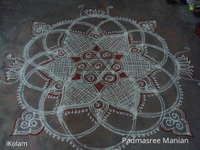 Rangoli: Aadi velli kolam-4