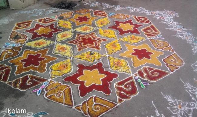 Rangoli: Flowers rangoli