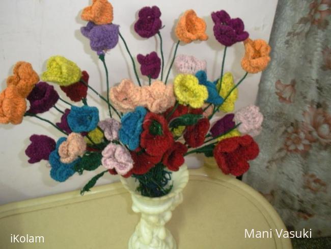 Rangoli: Woollen Flowers