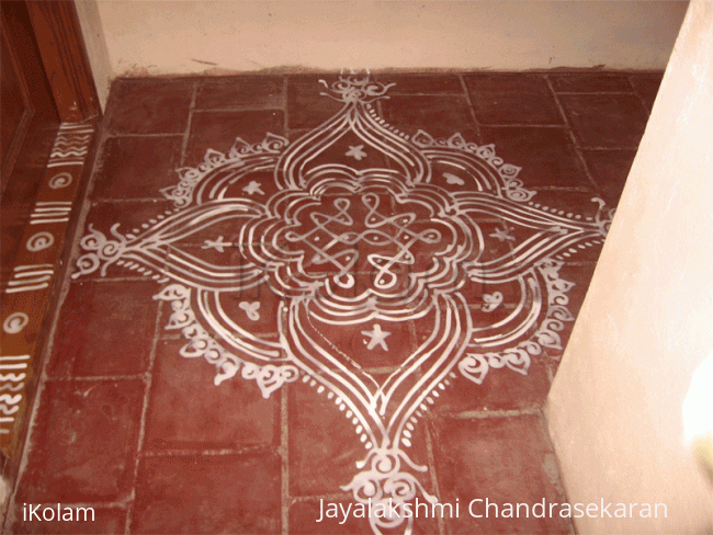 Rangoli: Ezhai Kolams