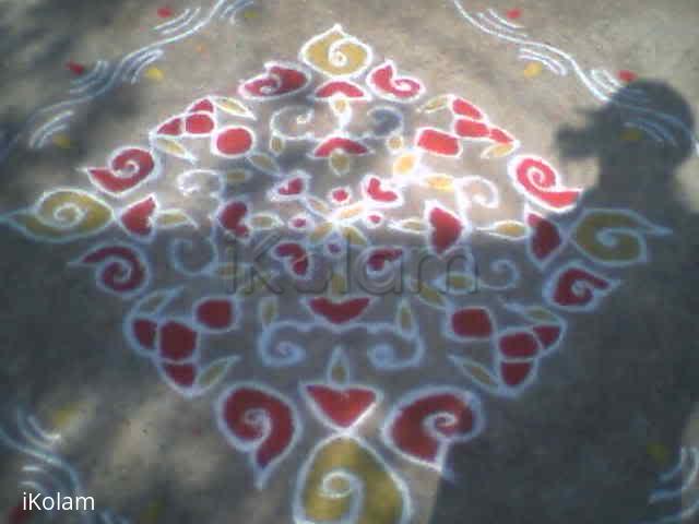 Rangoli: Deepam rangoli