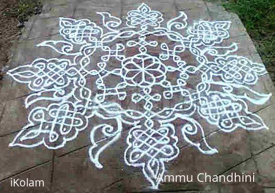 Rangoli: kolam with dots