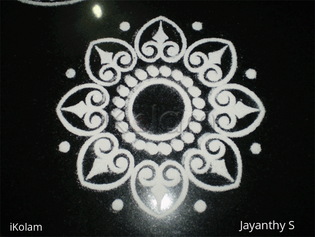 Rangoli: Stencil Kolam