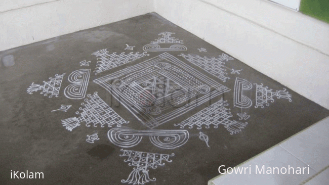 Rangoli: Chalk Kolam in Singapore !!!