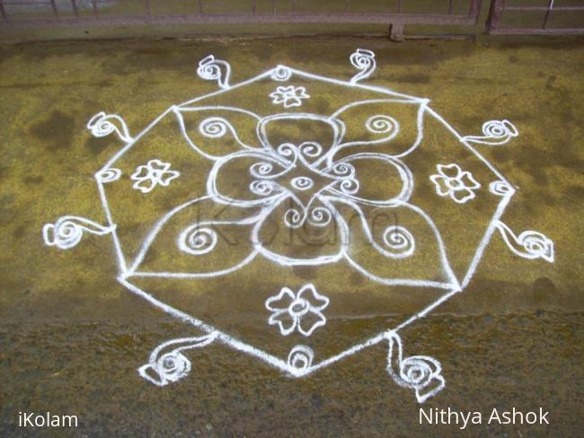 Rangoli: Margazhi kolam