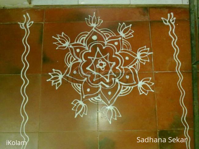 Rangoli: INSTANT EZHAI KOLAM