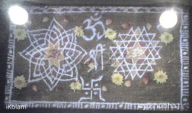 Rangoli: Pooja kolam