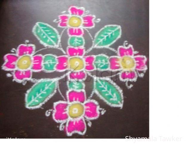 Rangoli: flower rangoli