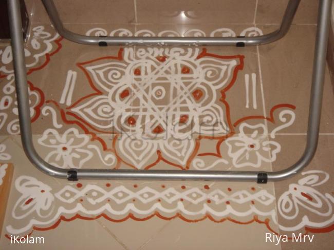 Rangoli: navratri kolam