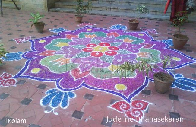 Rangoli: Pongal Kolam 