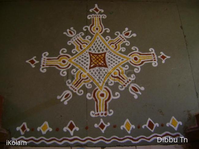 Rangoli: Colorful Maavu Padikolam