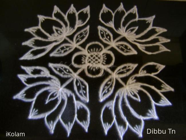 Rangoli: 10 x 10 Kolam