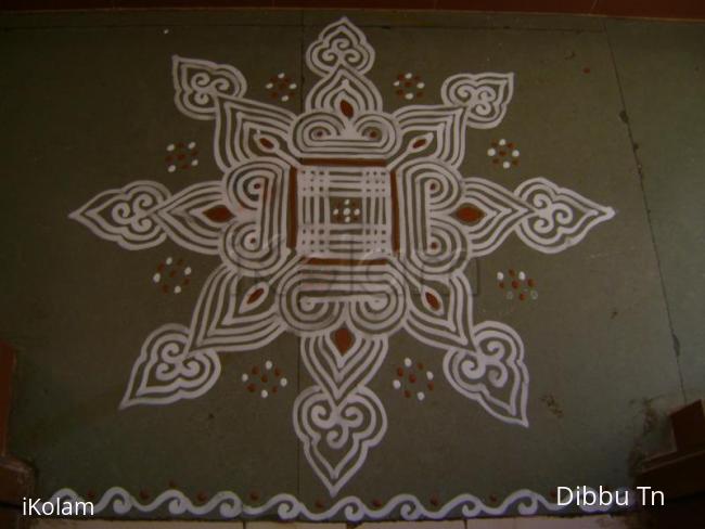 Rangoli: Maakolam