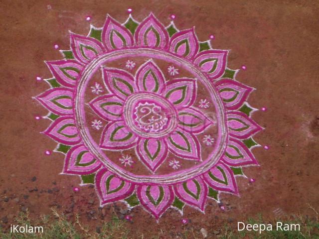 Rangoli: Navrathri colour kolams 6