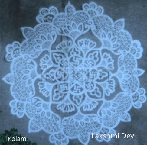 Rangoli: Free hand kolam