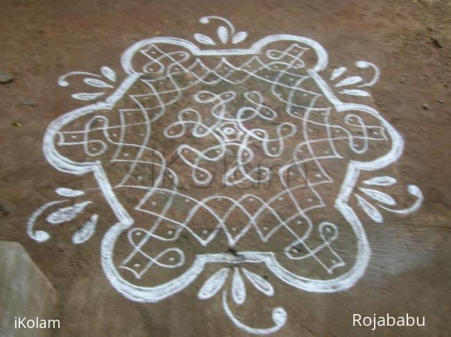 Rangoli: margazhi dew drops kolam contest 2011